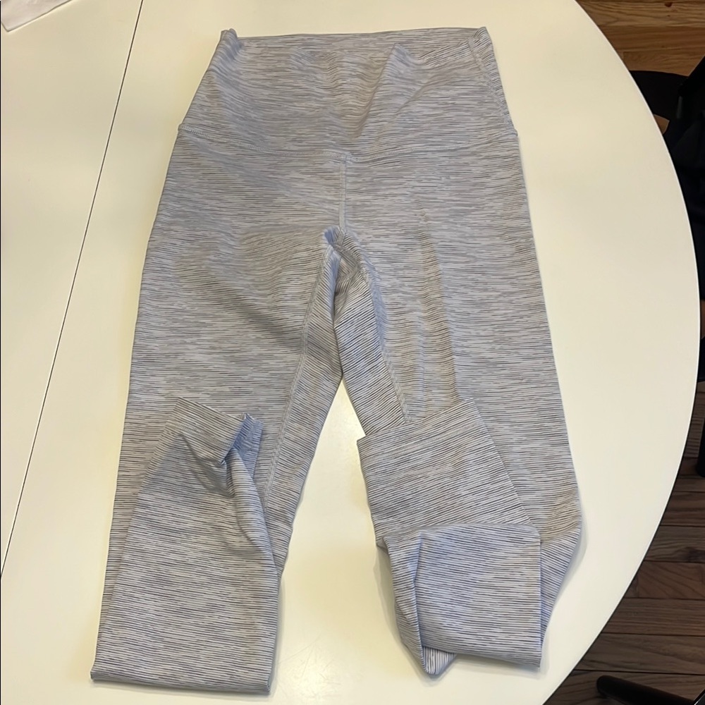 Women’s lululemon wunder under smoothcover high rise leggings